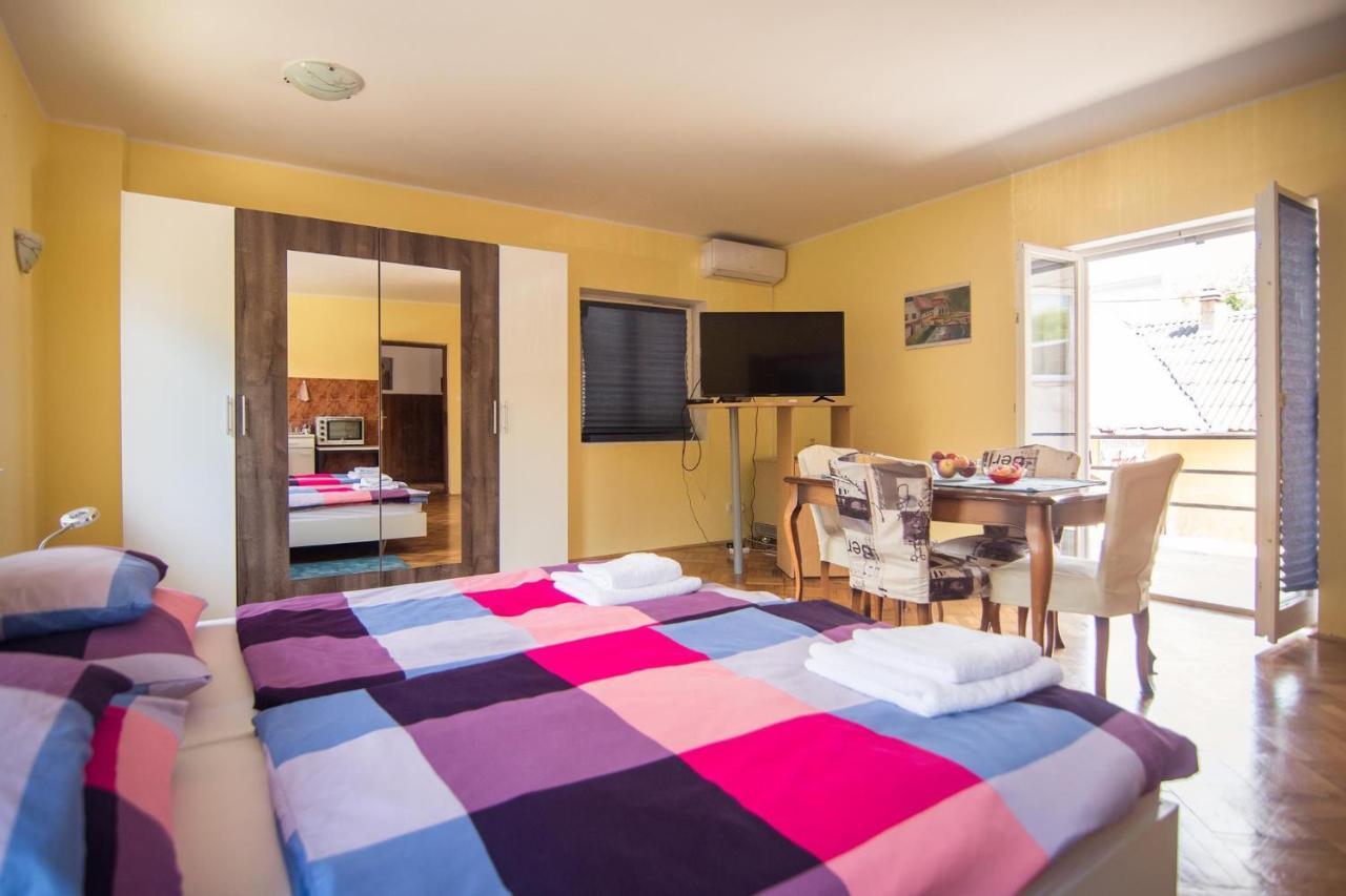 סאמובור Studio Apartman Second Serve מראה חיצוני תמונה